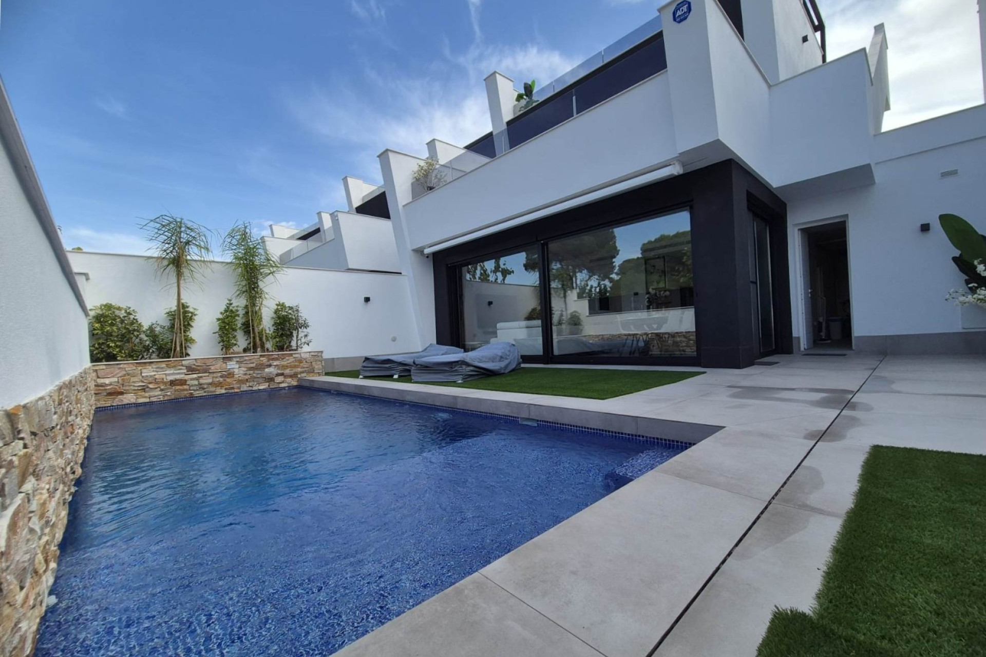 Resale - Townhouse -
Santiago de La Ribera - Santiago de La Ribera - Town