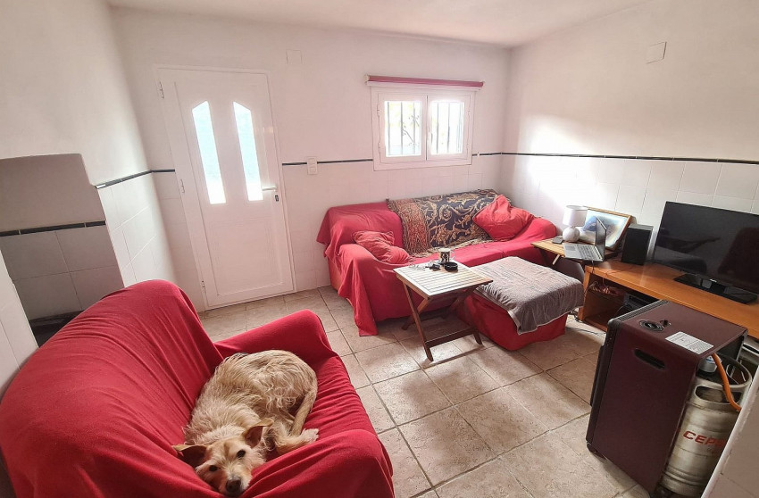 Resale - Townhouse -
Sax