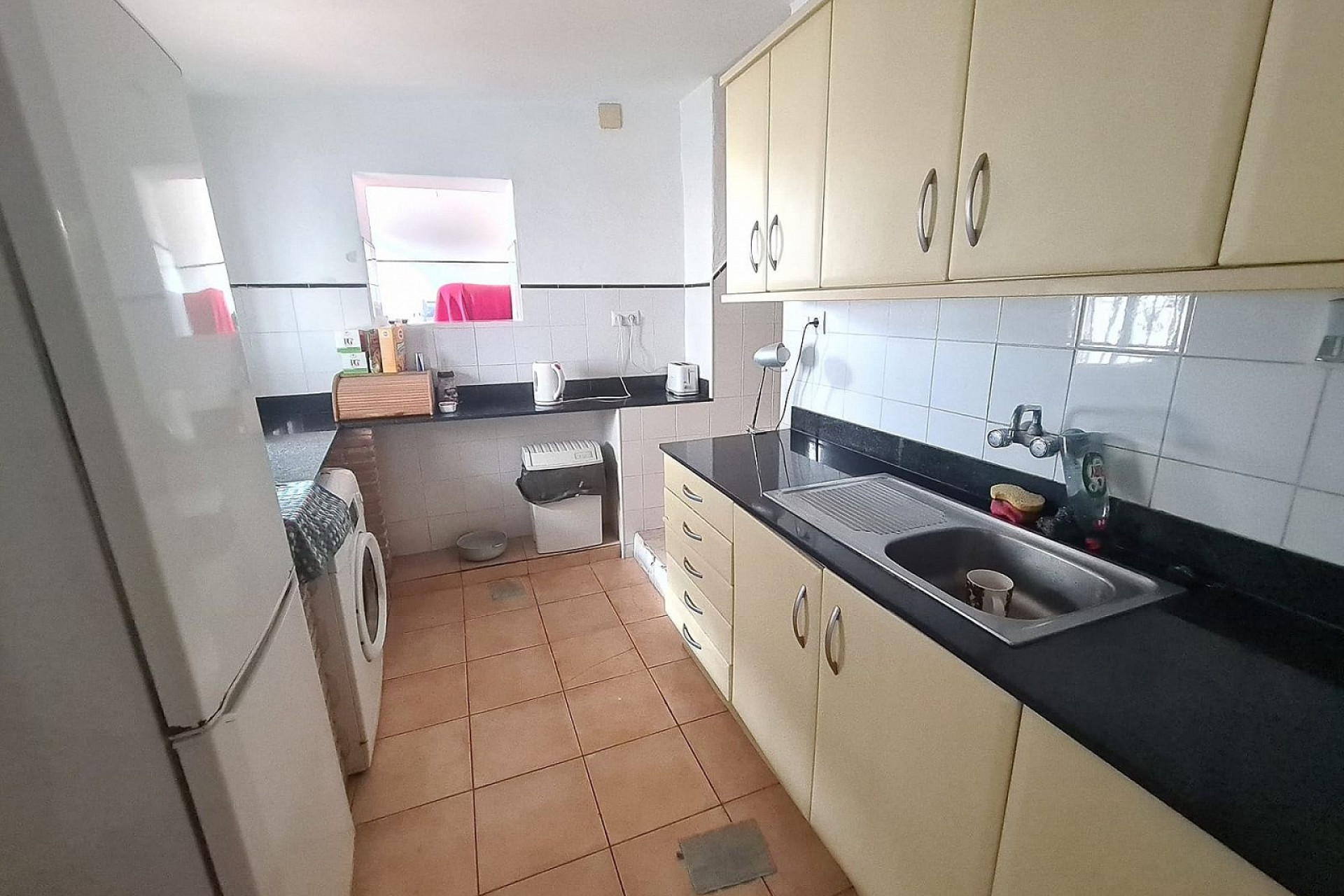 Resale - Townhouse -
Sax