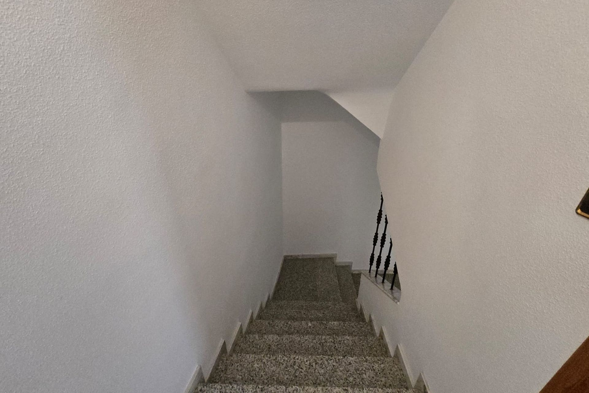 Resale - Townhouse -
Sax