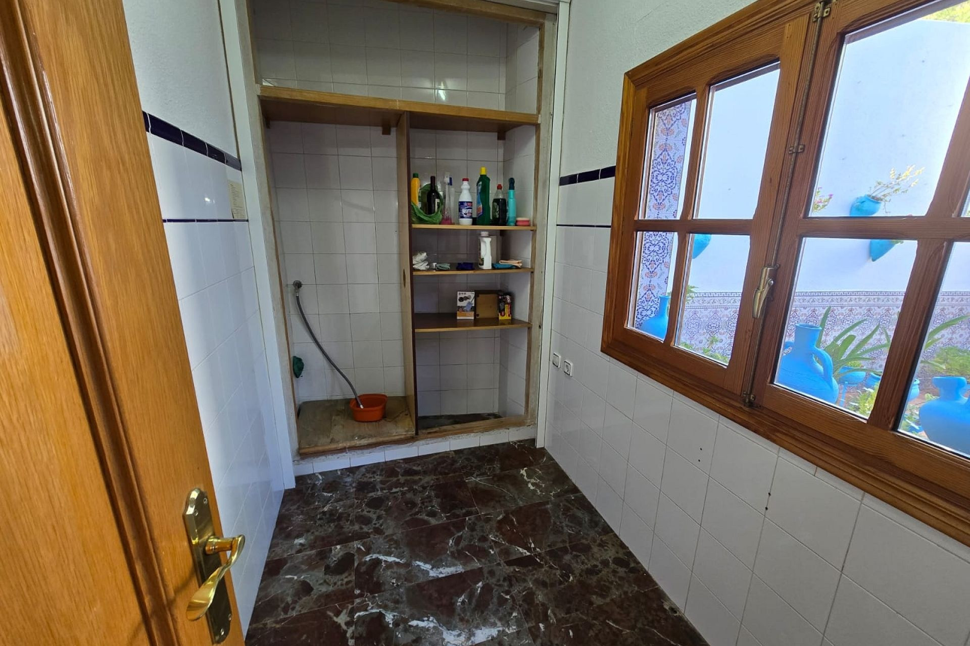 Resale - Townhouse -
Sax