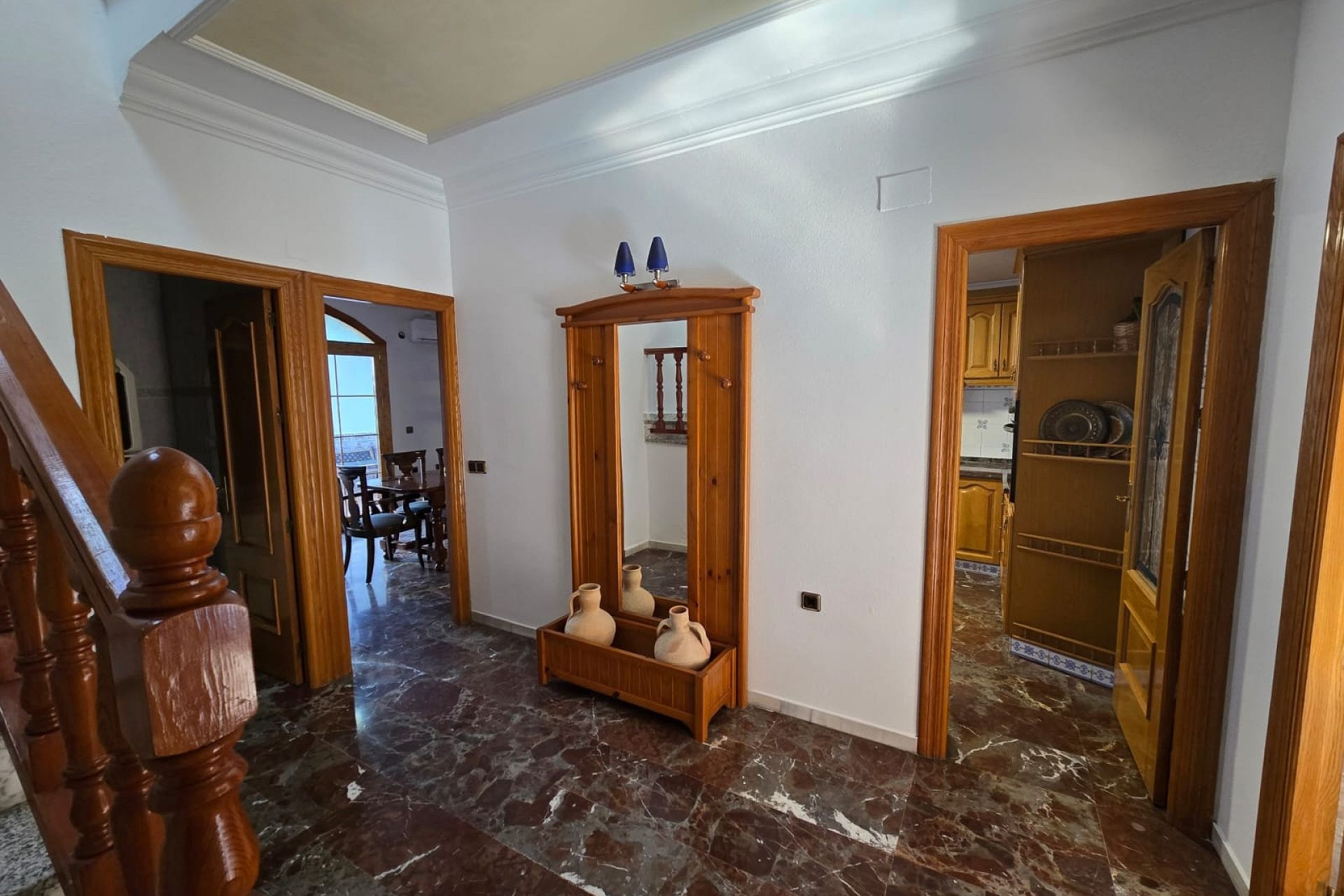 Resale - Townhouse -
Sax