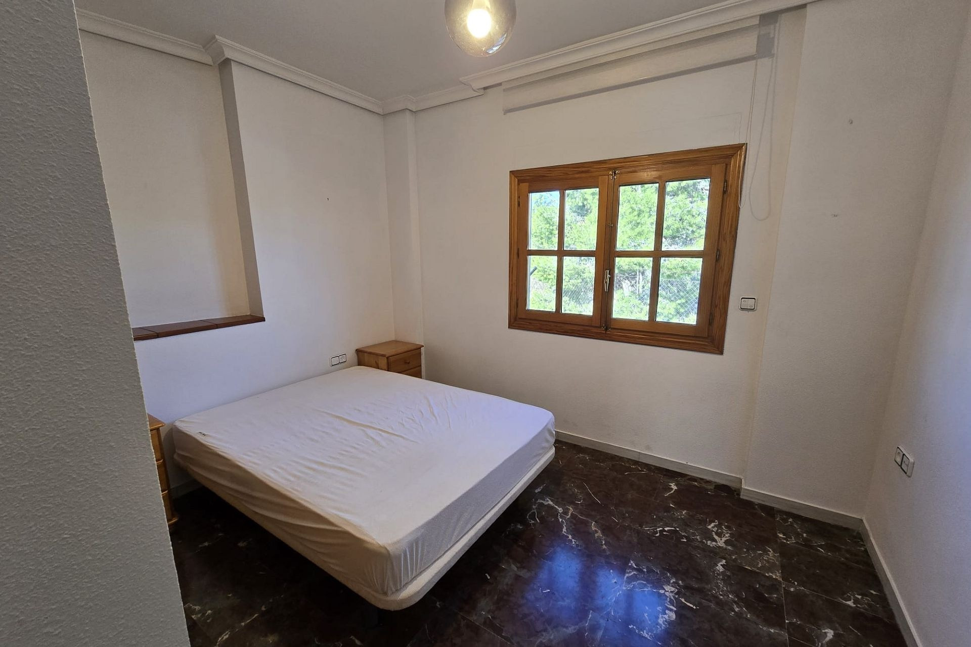 Resale - Townhouse -
Sax