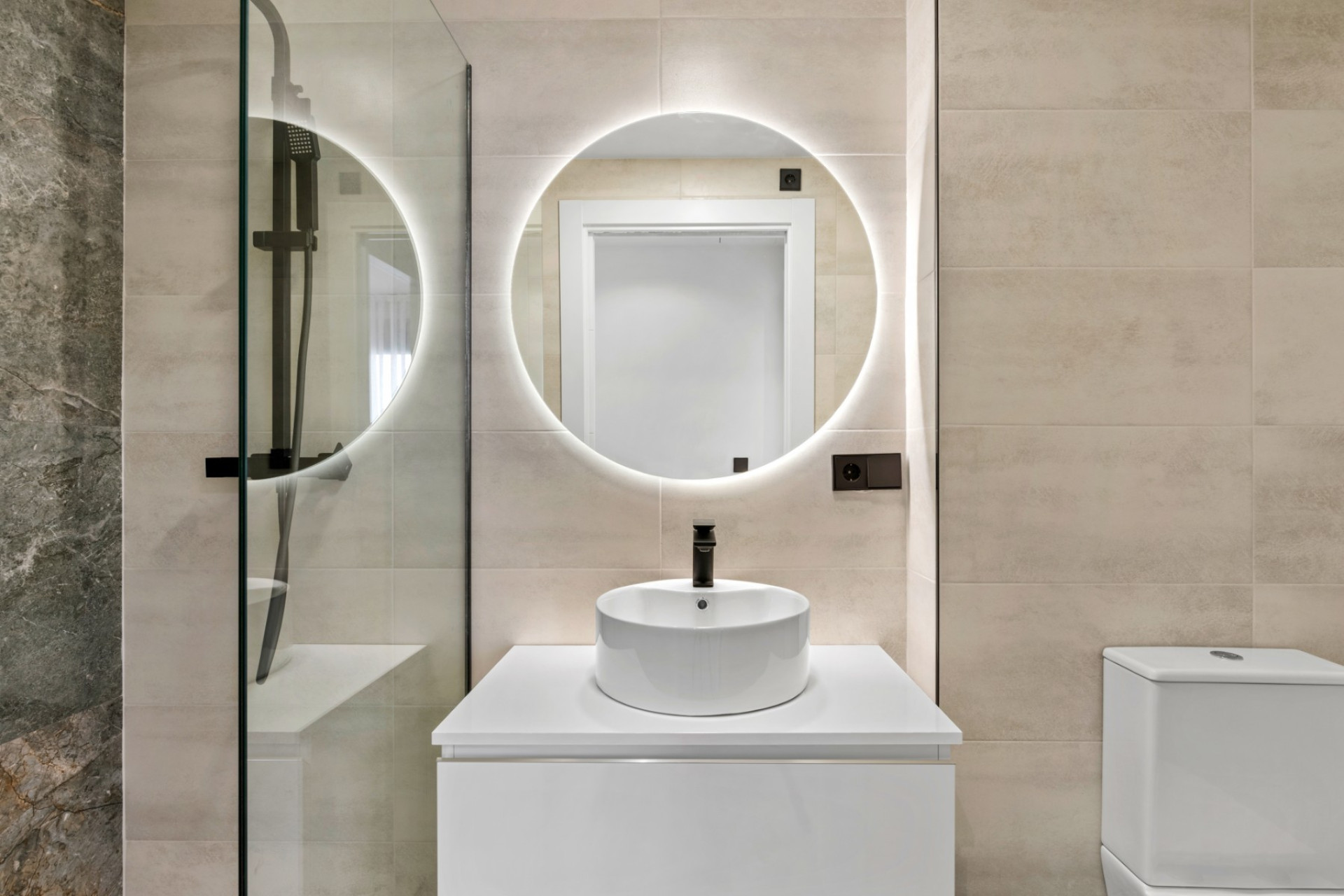 Resale - Townhouse -
Torre de La Horadada - Torre de La Horadada - Town