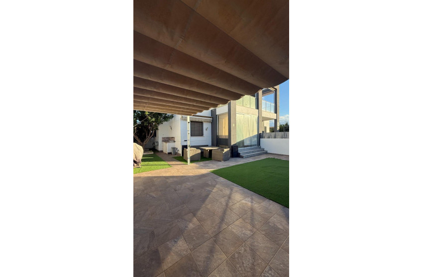 Resale - Townhouse -
Torrevieja - Aguas Nuevas