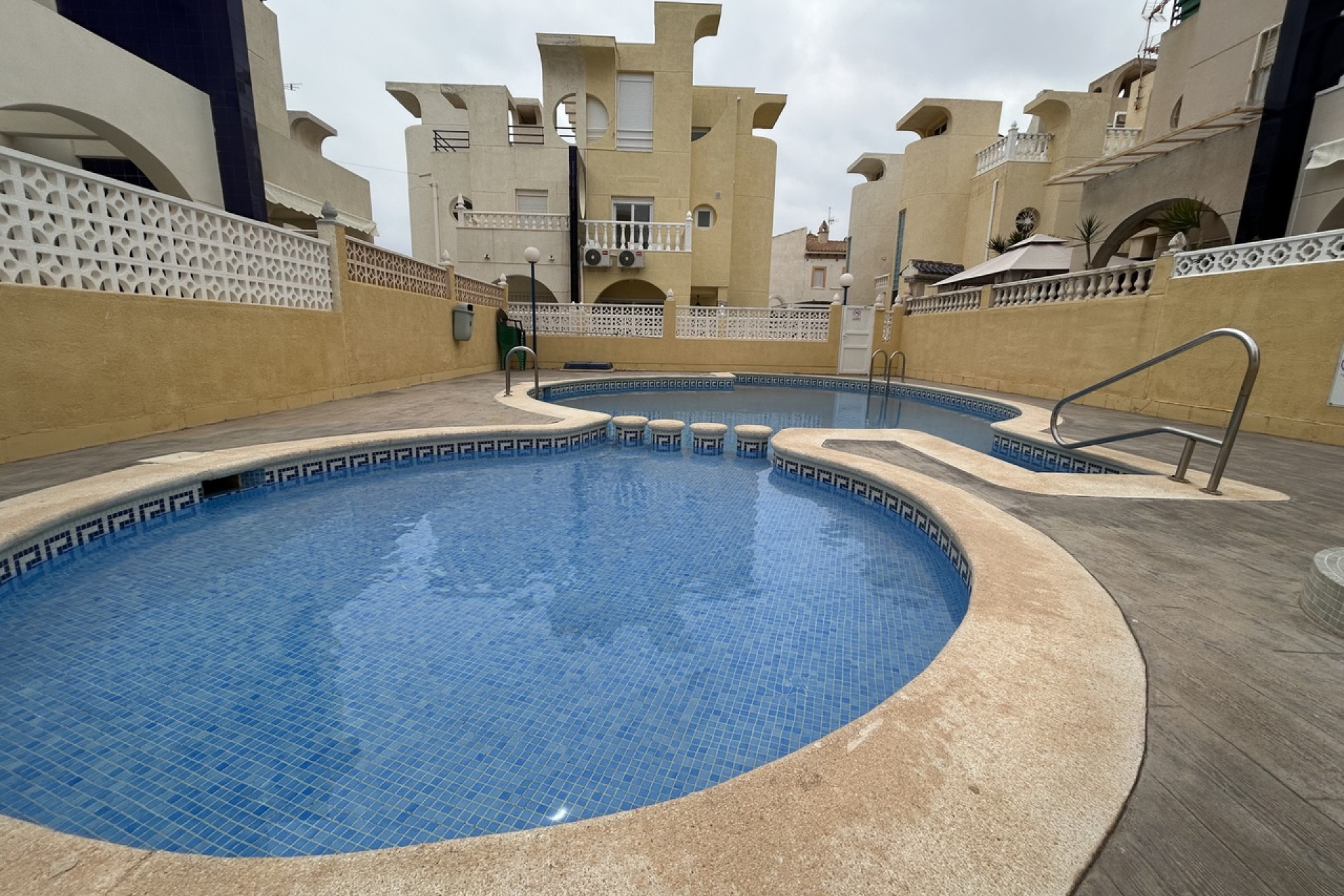 Resale - Townhouse -
Torrevieja