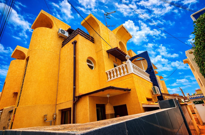 Resale - Townhouse -
Torrevieja