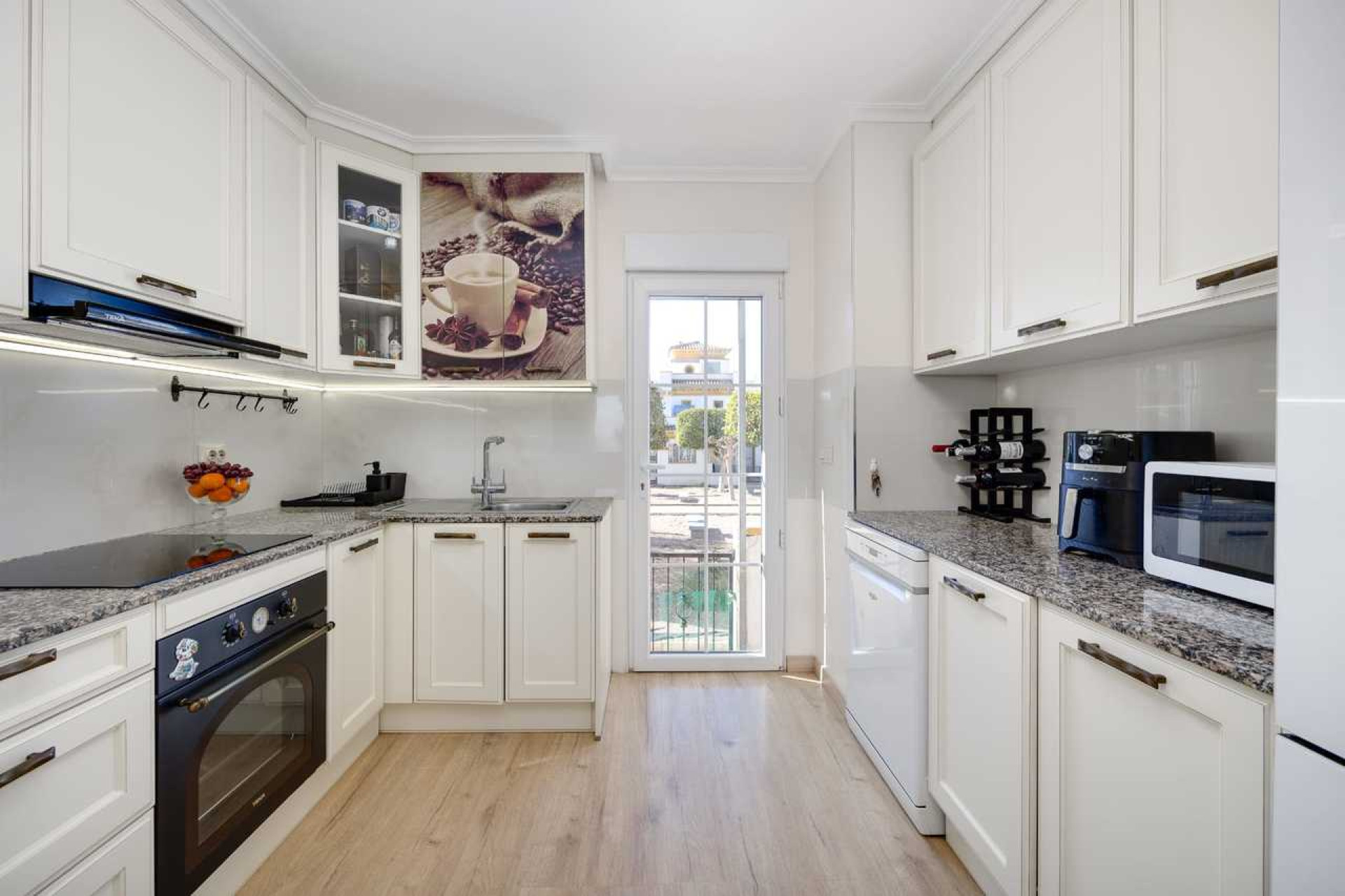 Resale - Townhouse -
Torrevieja