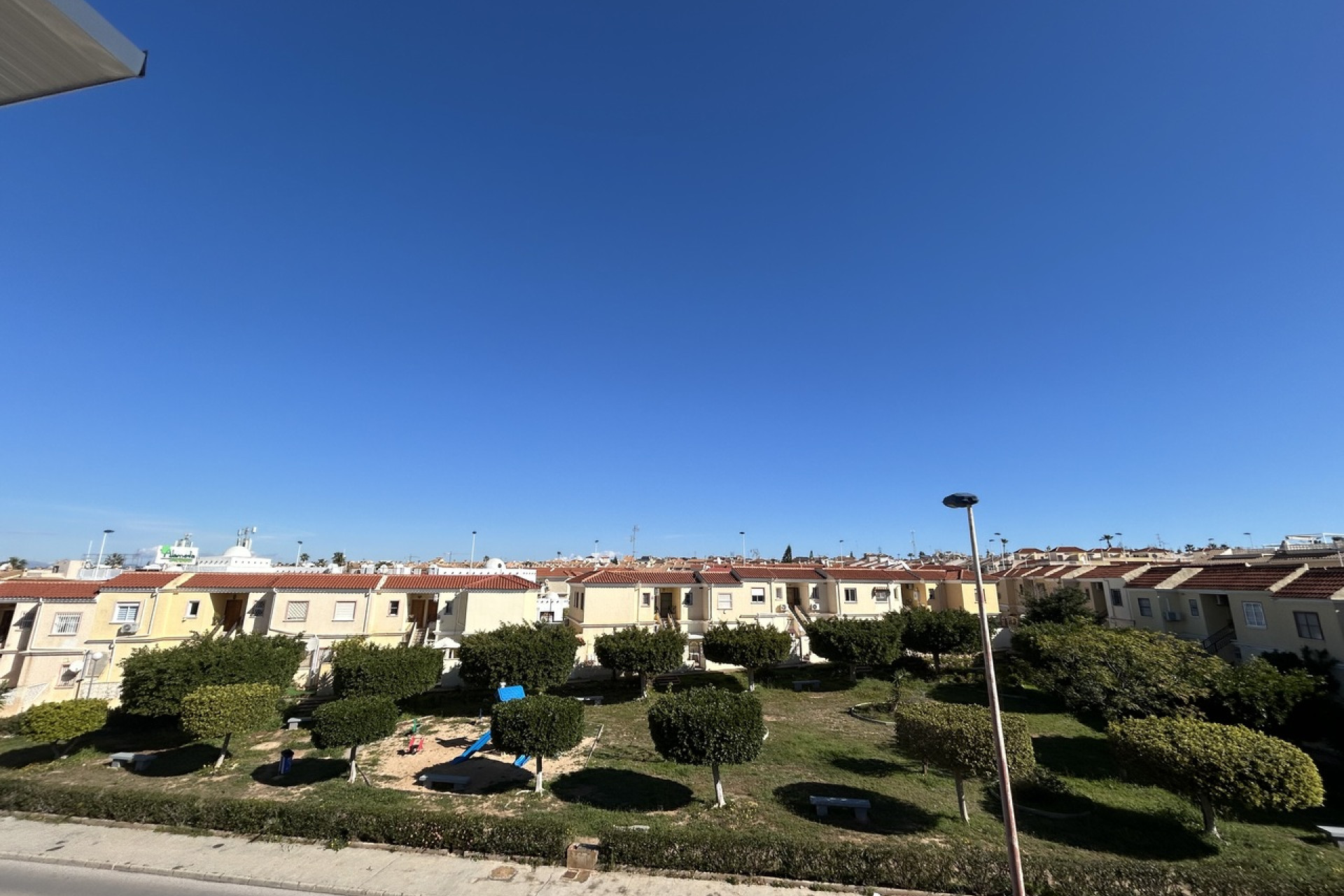 Resale - Townhouse -
Torrevieja