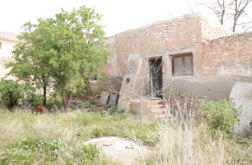 Resale - Townhouse -
Úbeda - Úbeda Alicante