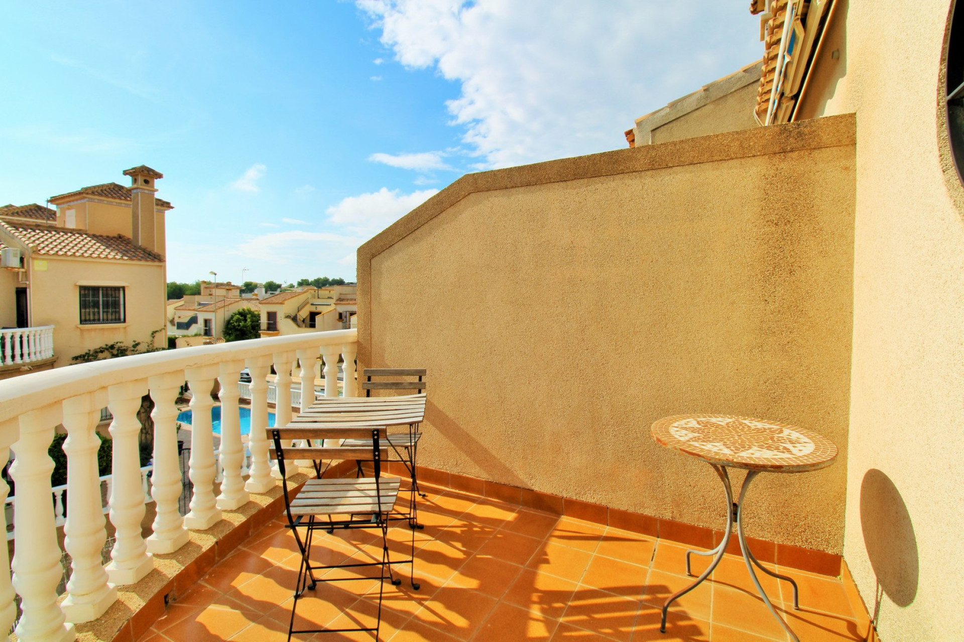 Resale - Townhouse -
Villamartín