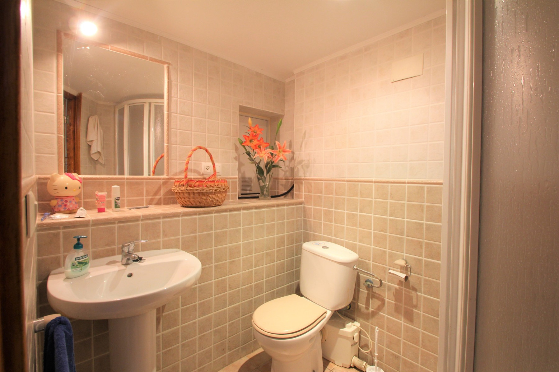 Resale - Townhouse -
Villamartín