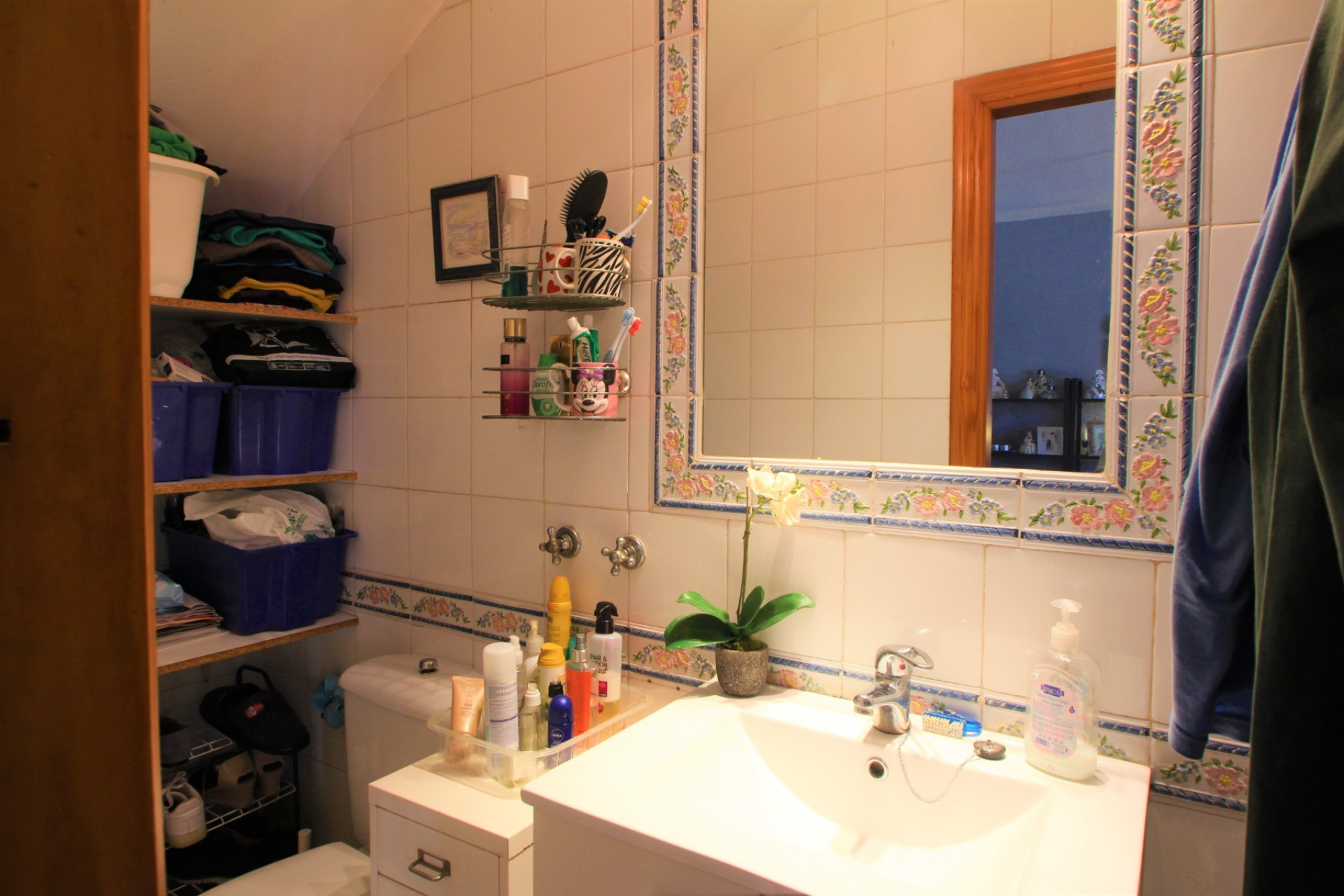 Resale - Townhouse -
Villamartín