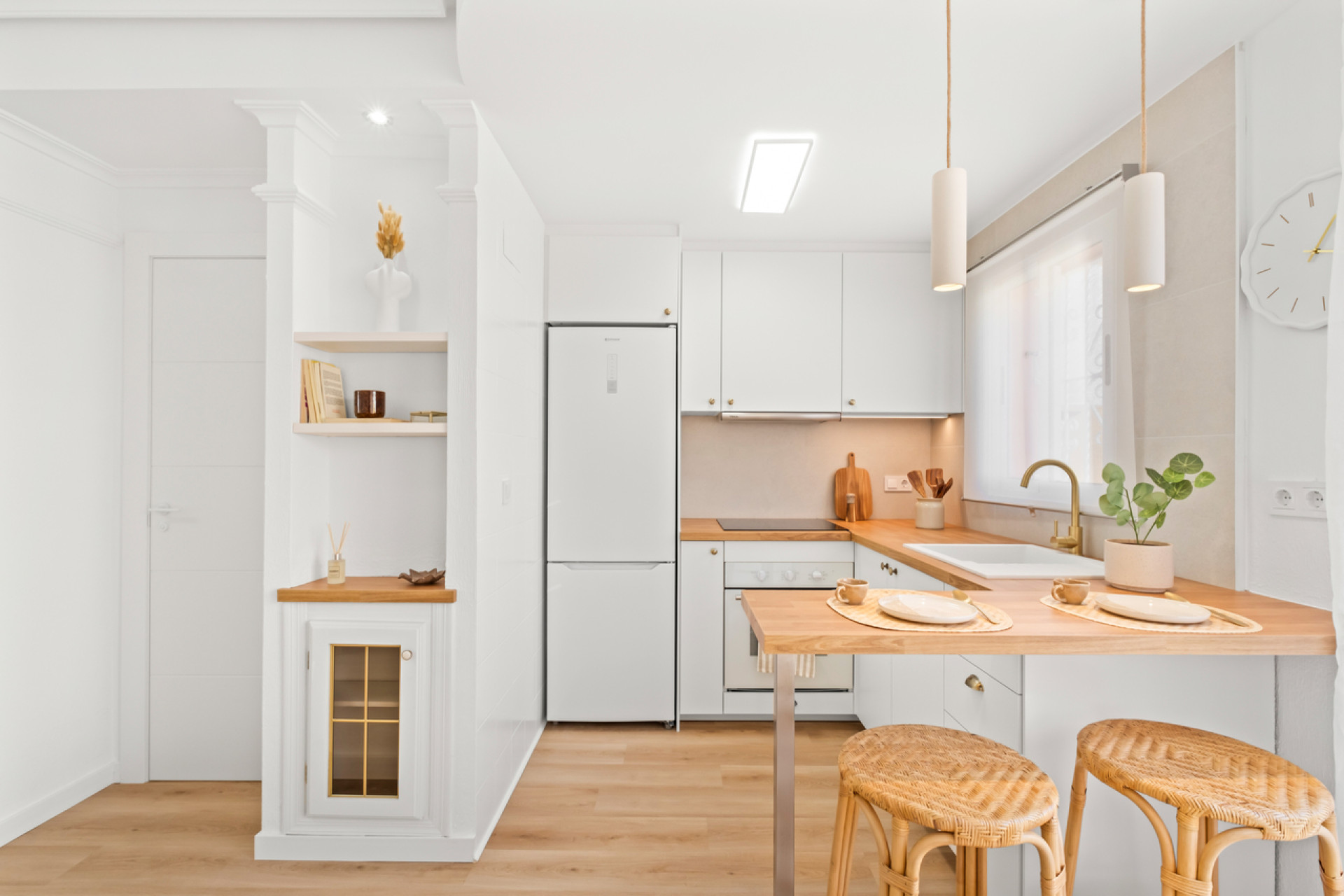 Resale - Townhouse -
Villamartín