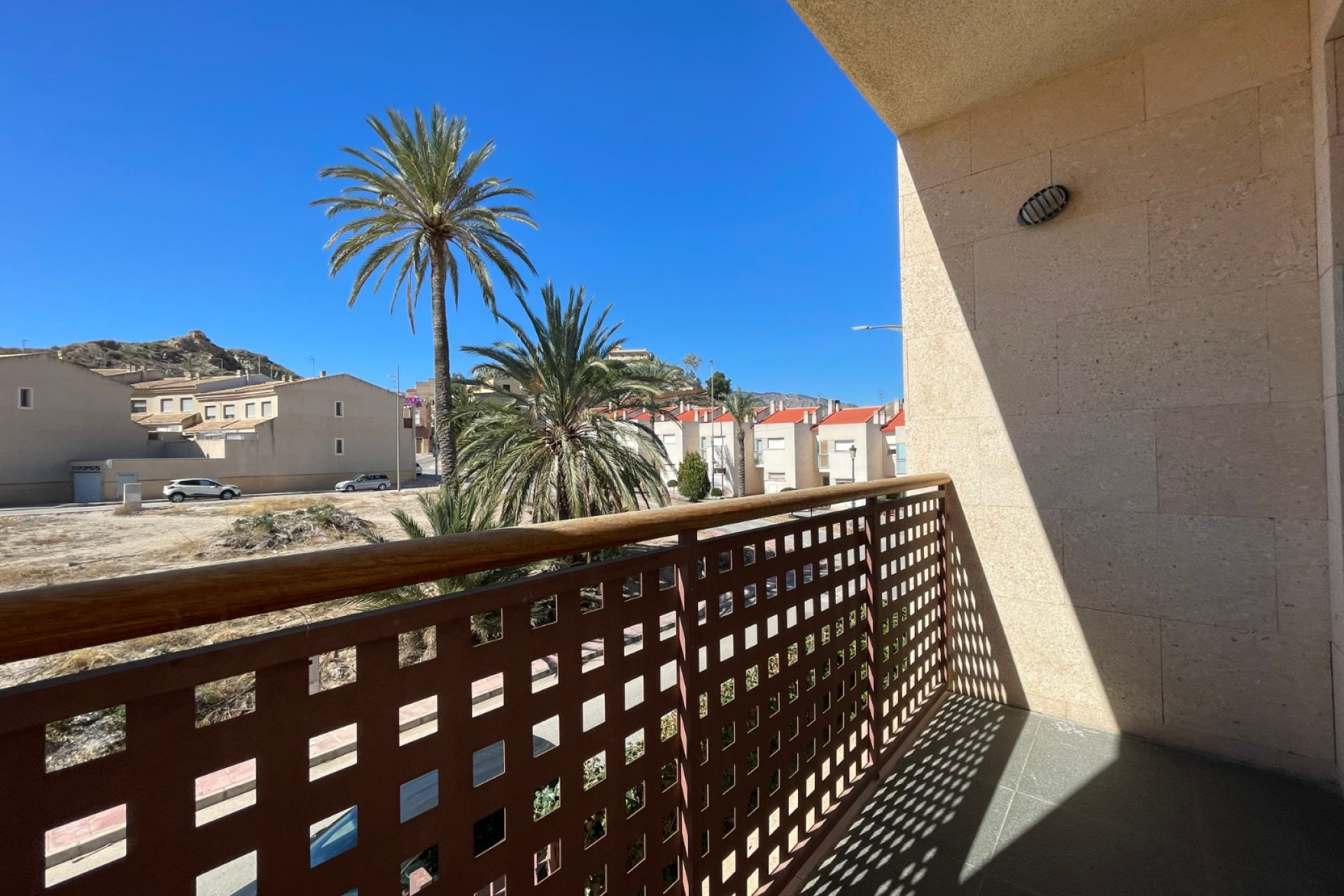 Resale - Townhouse -
Villanueva Rio Segura - Villanueva