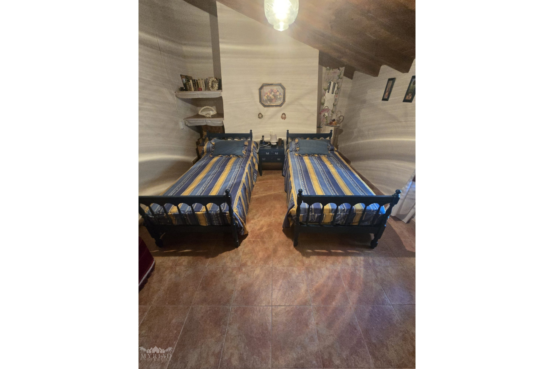 Resale - Townhouse -
Yecla - Yecla Murcia