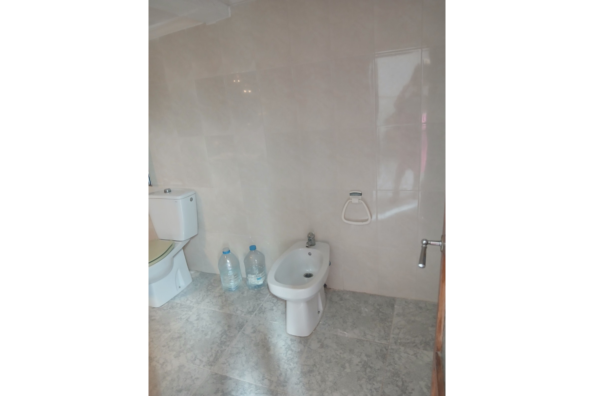 Resale - Townhouse -
Yecla