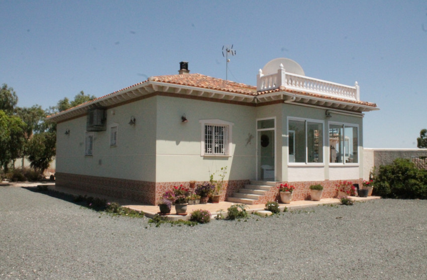 Resale - Villa -
Abanilla - Abanilla Murcia