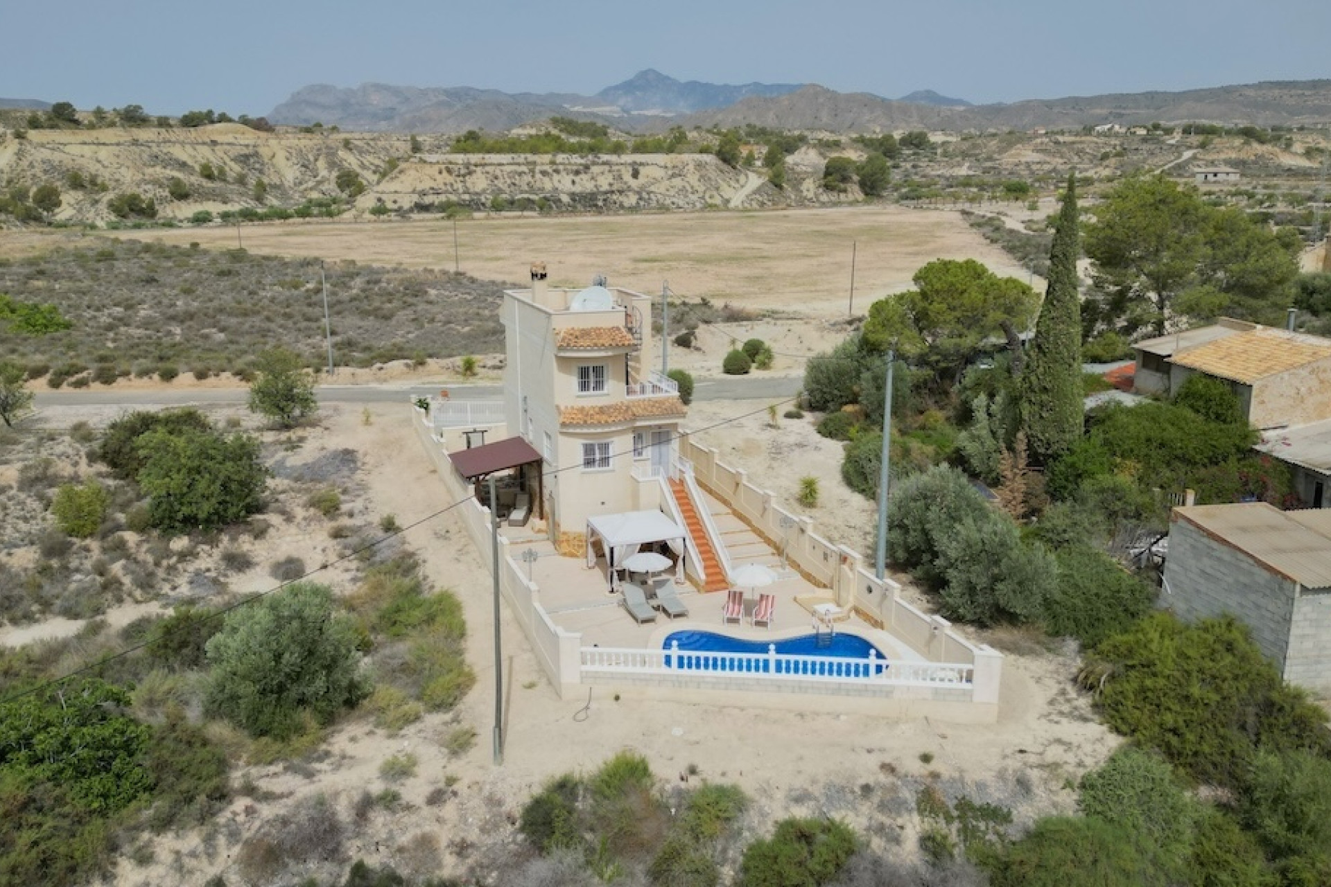 Resale - Villa -
Abanilla - ABANILLA