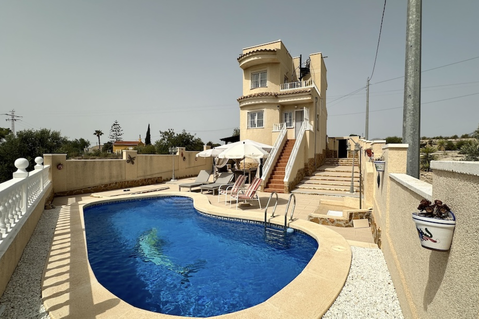 Resale - Villa -
Abanilla - ABANILLA