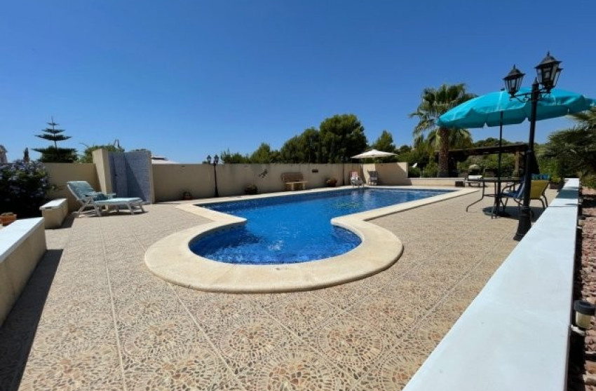 Resale - Villa -
Abanilla