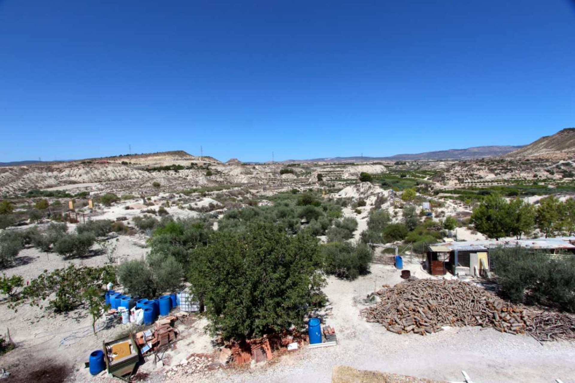 Resale - Villa -
Albudeite - Inland