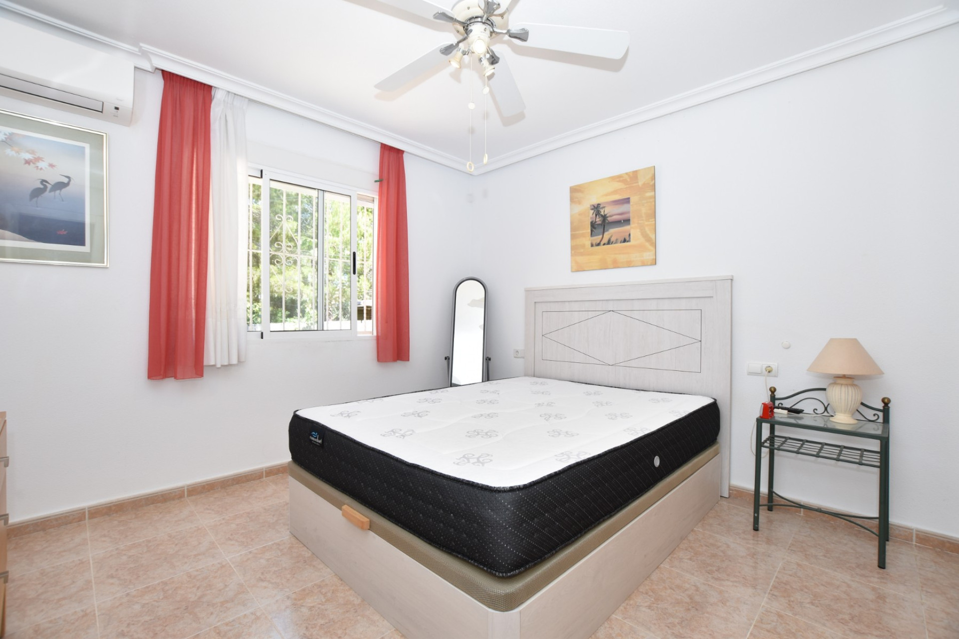 Resale - Villa -
Algorfa - Inland