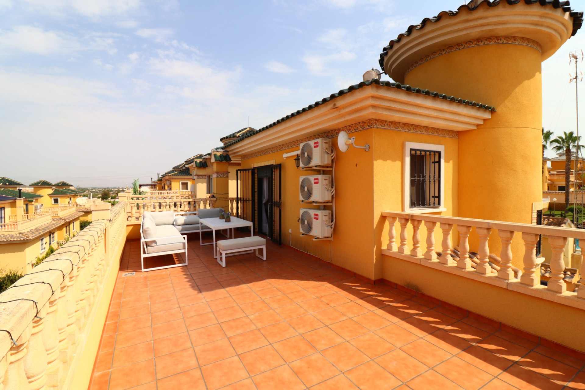 Resale - Villa -
Algorfa - Lo Crispin