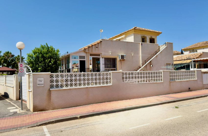 Resale - Villa -
Algorfa - Lo Crispin