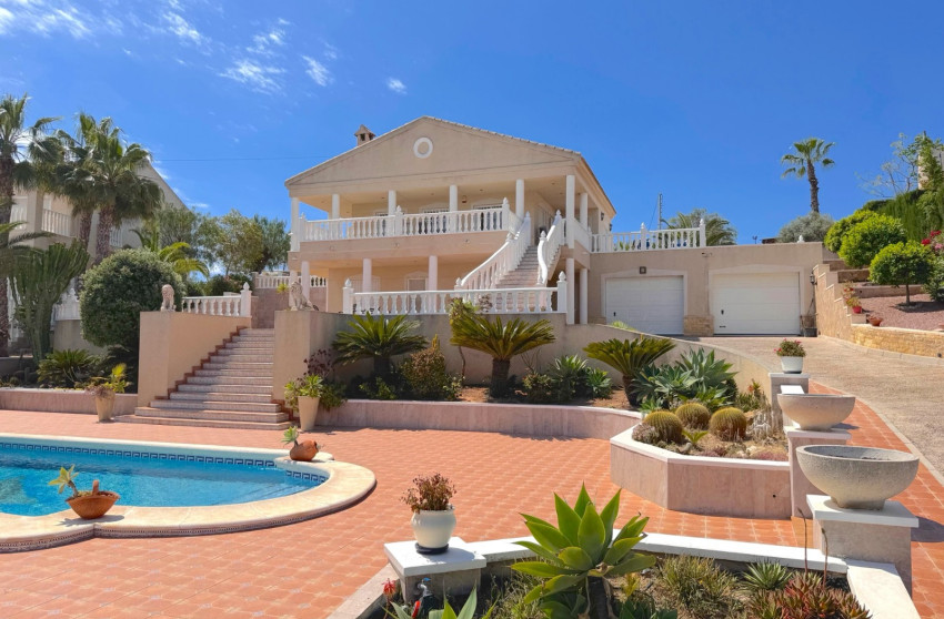Resale - Villa -
Algorfa - Lomas de La Juliana