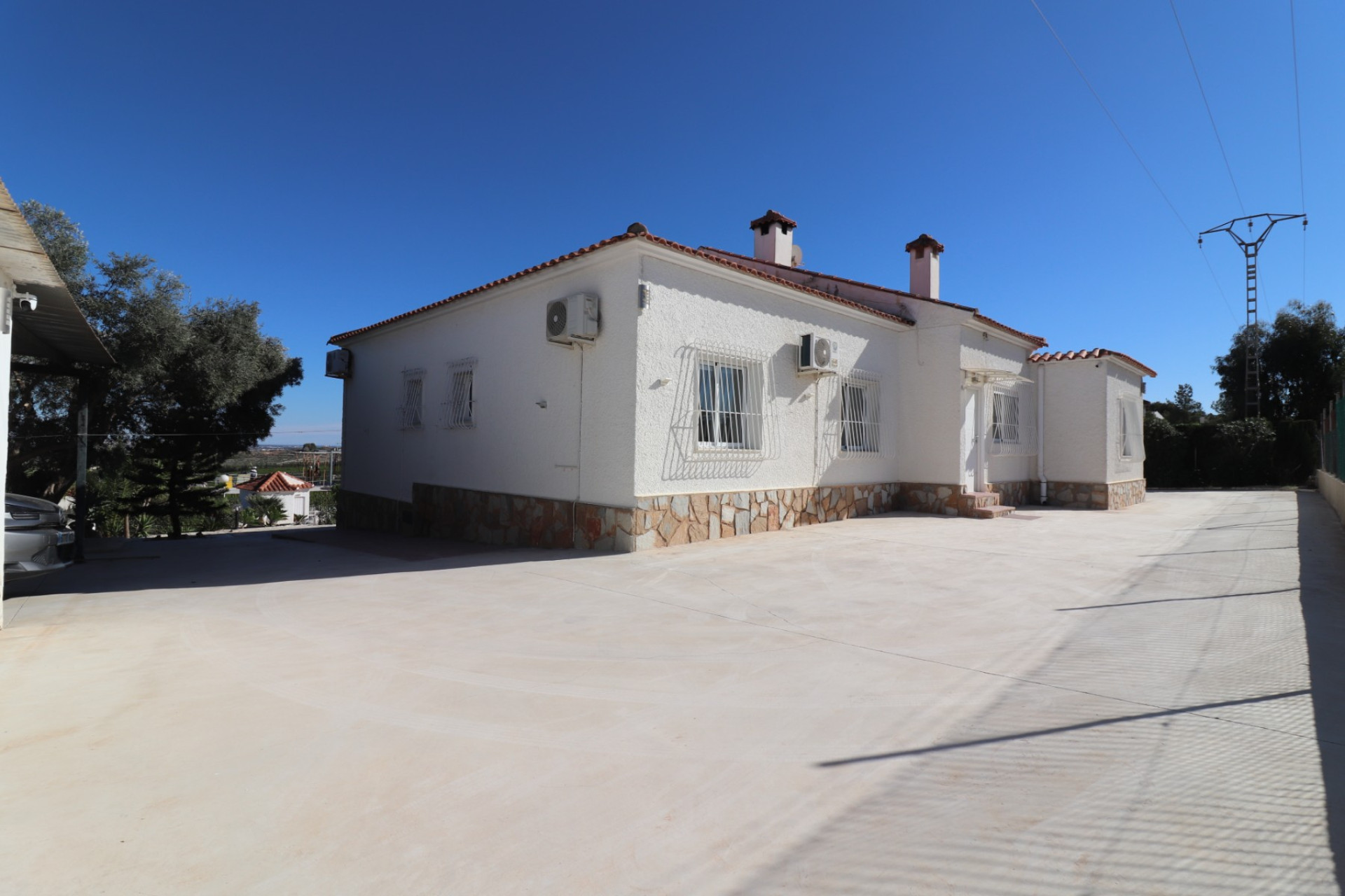 Resale - Villa -
Algorfa - Lomas de La Juliana