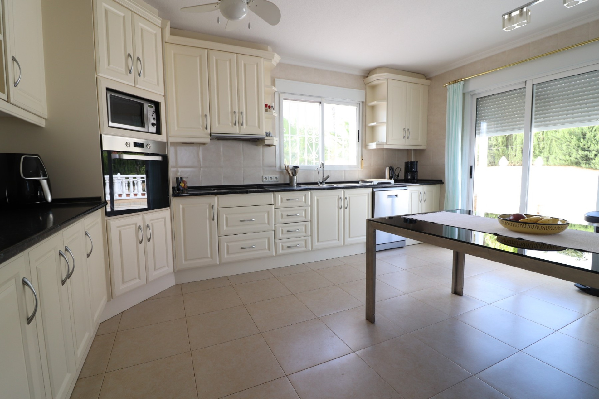 Resale - Villa -
Algorfa