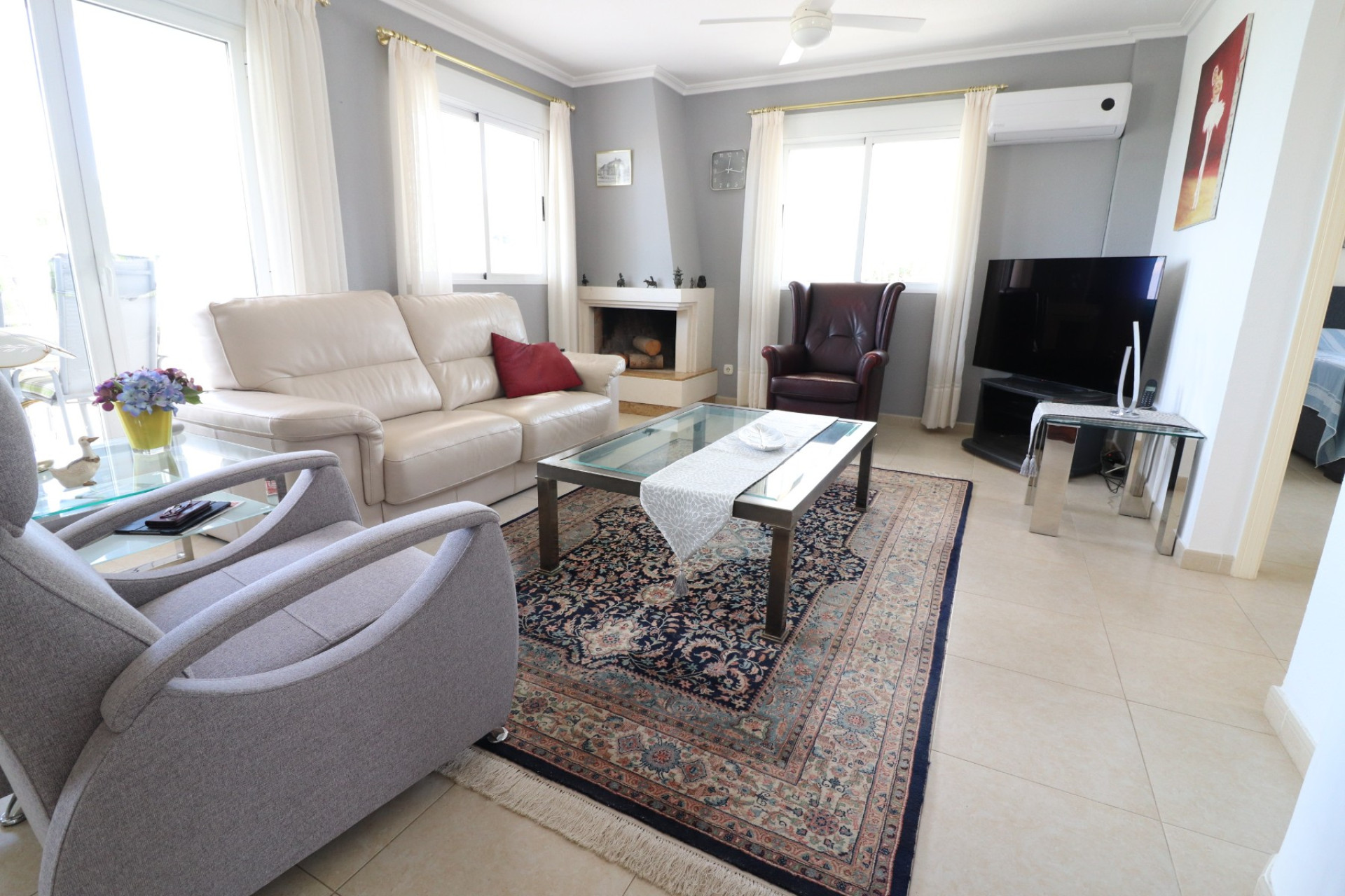 Resale - Villa -
Algorfa