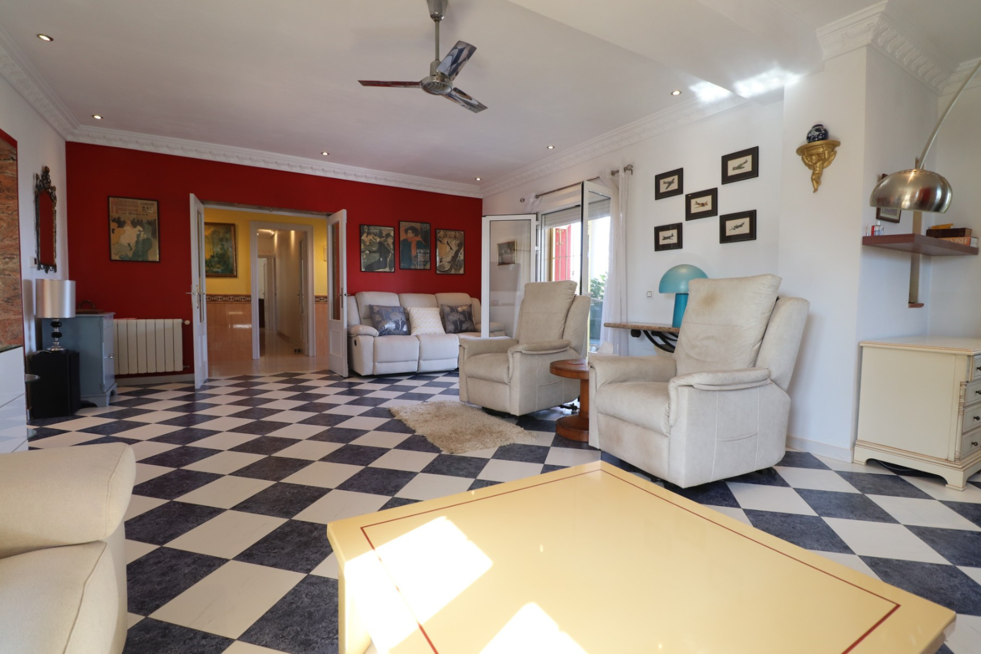 Resale - Villa -
Algorfa