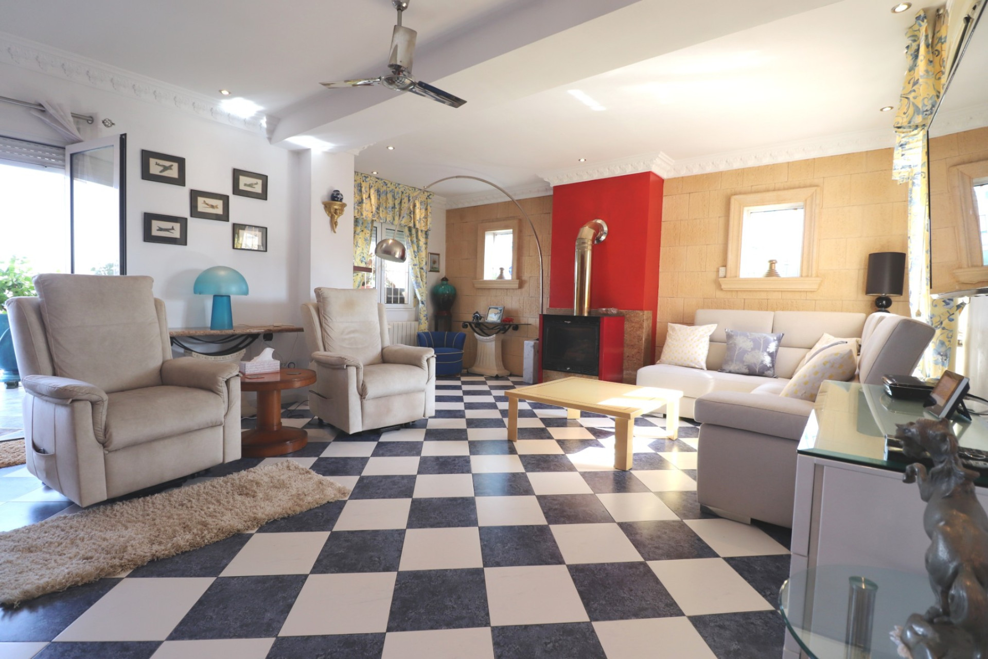 Resale - Villa -
Algorfa