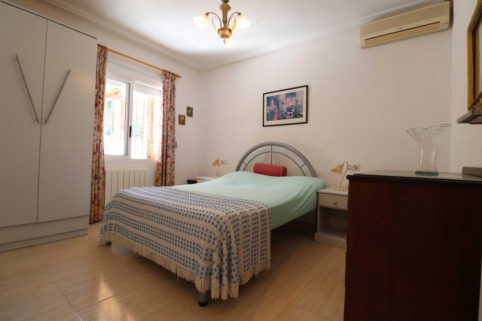 Resale - Villa -
Algorfa