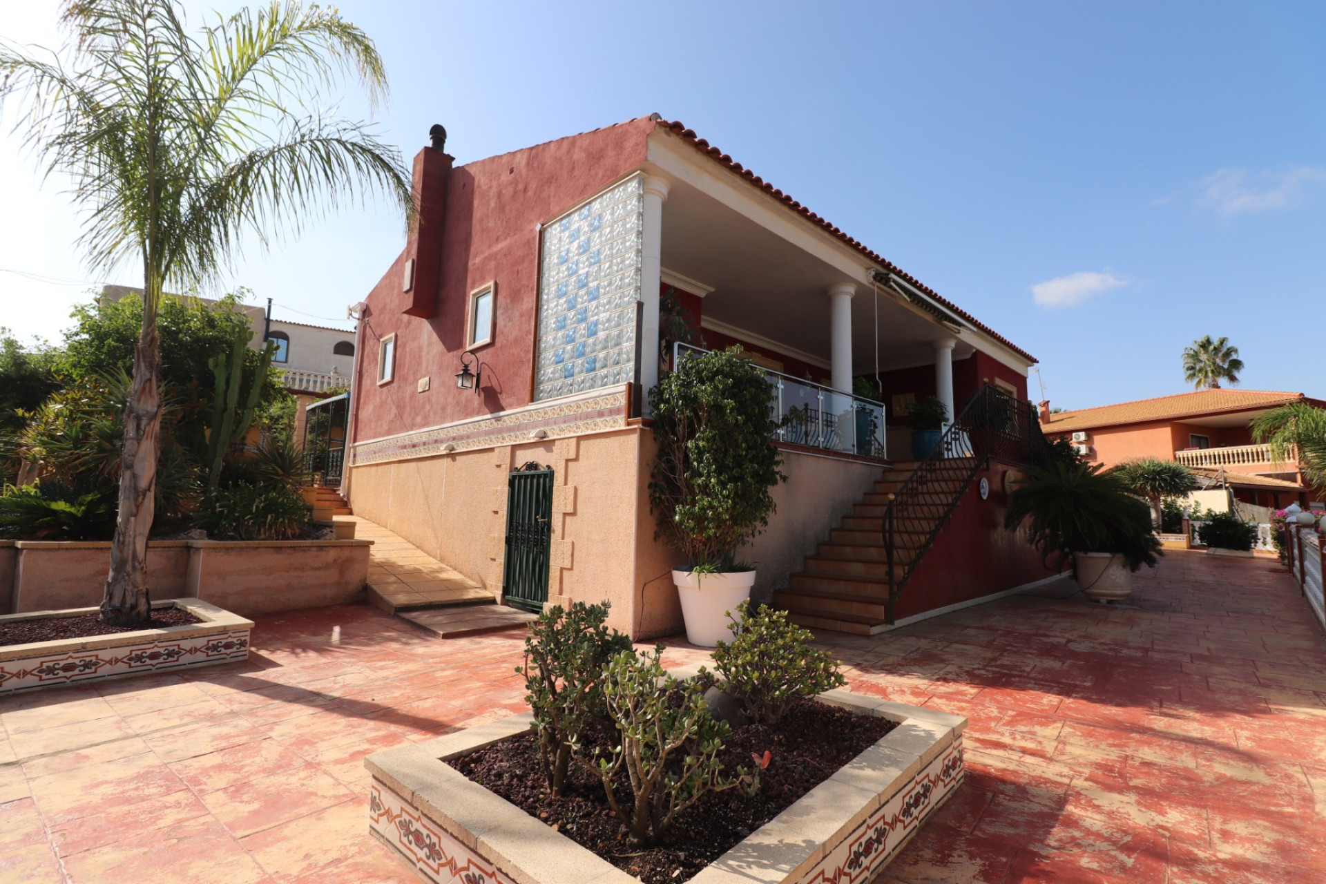 Resale - Villa -
Algorfa
