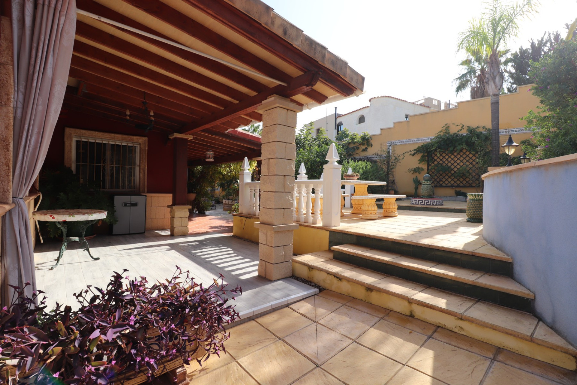 Resale - Villa -
Algorfa