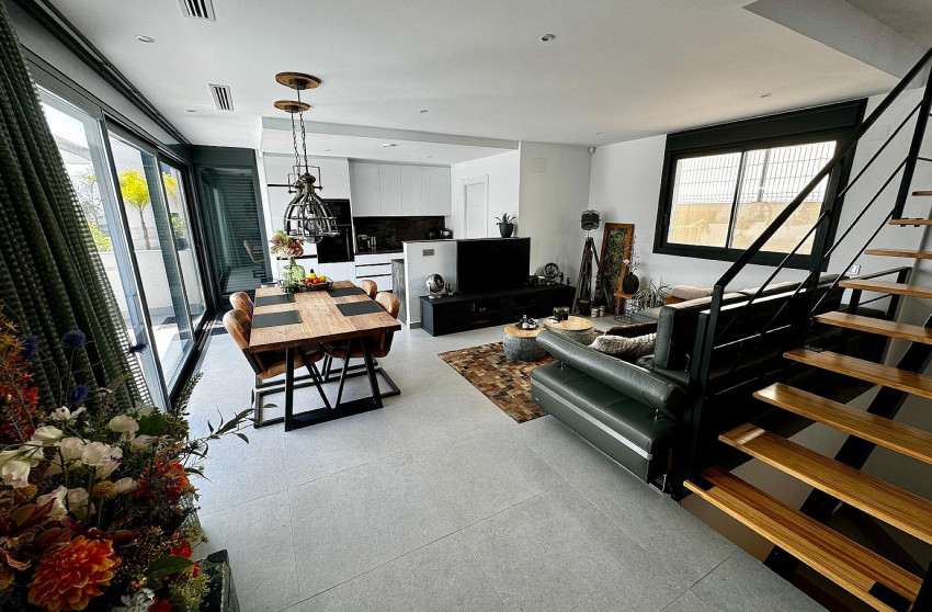 Resale - Villa -
Algorfa