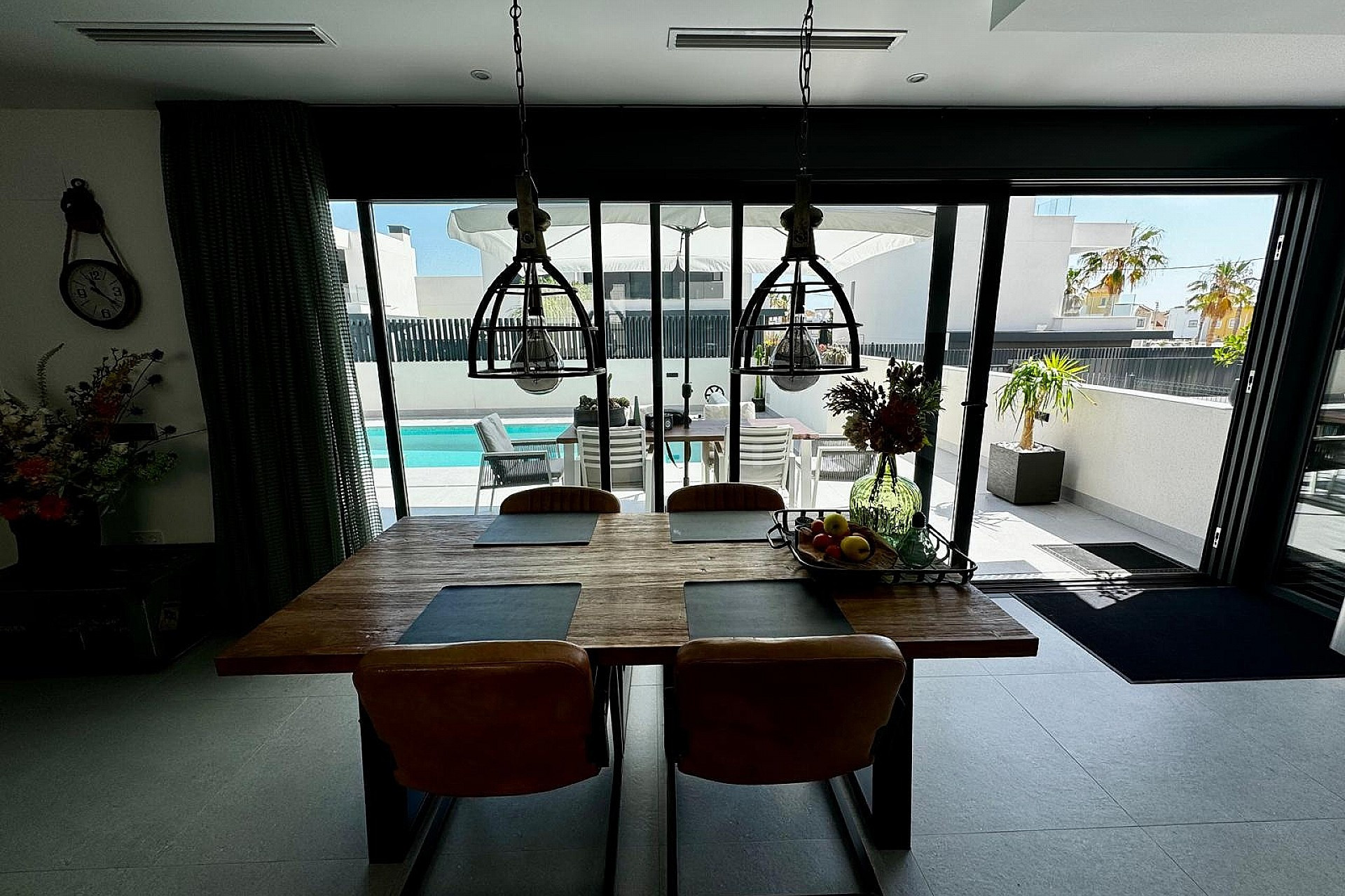 Resale - Villa -
Algorfa