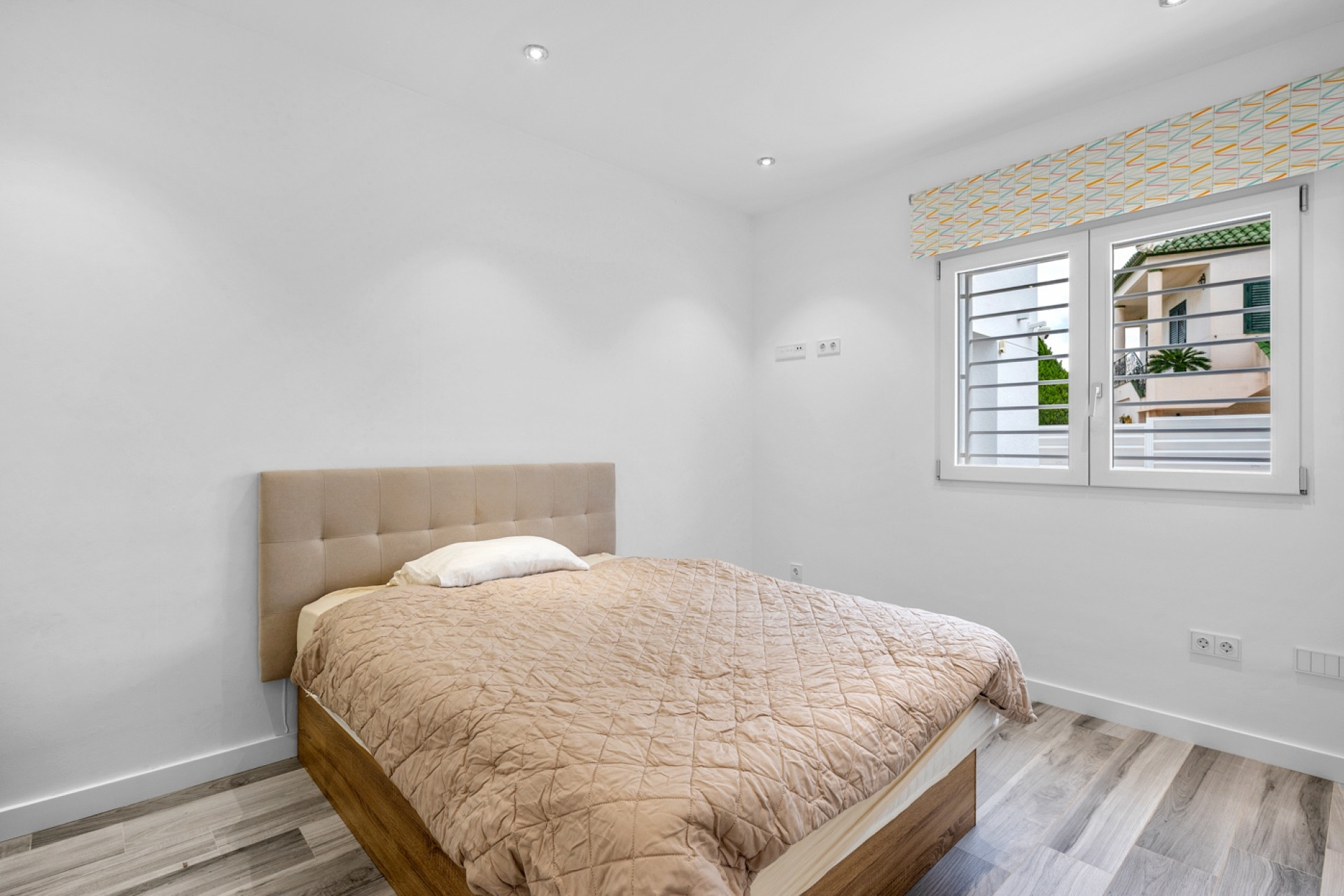 Resale - Villa -
Algorfa