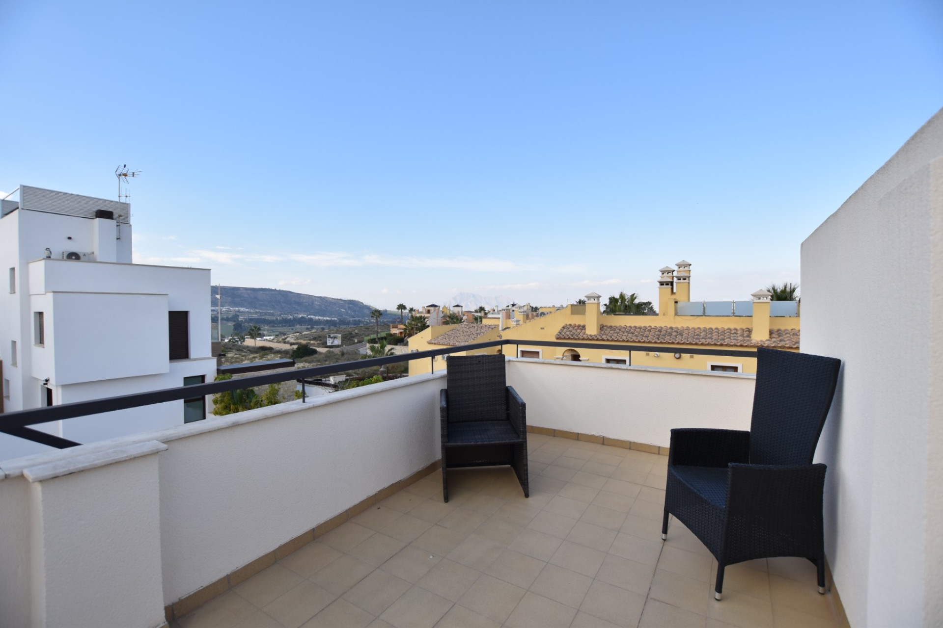Resale - Villa -
Algorfa