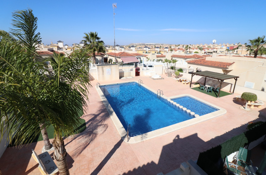 Resale - Villa -
Algorfa