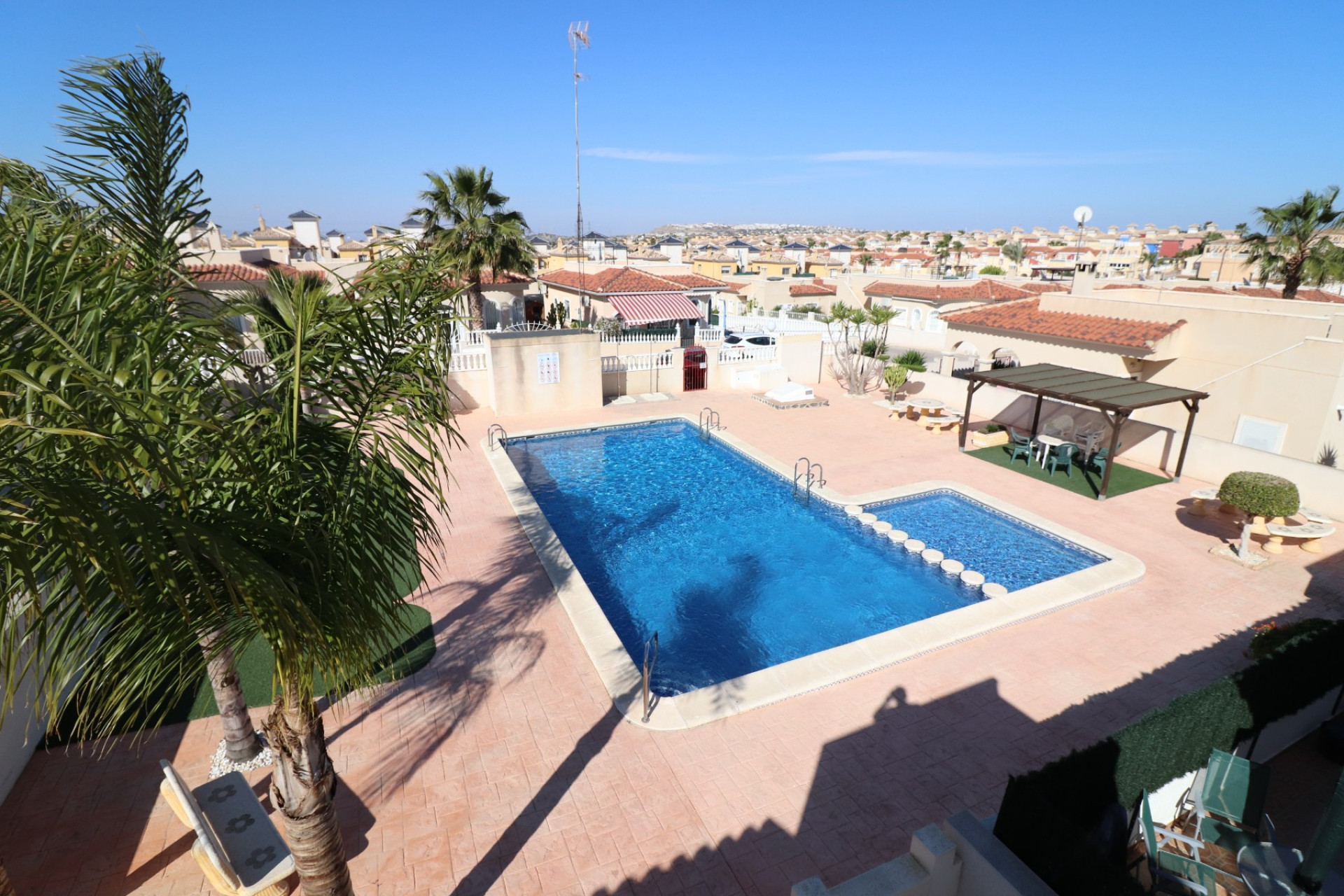Resale - Villa -
Algorfa