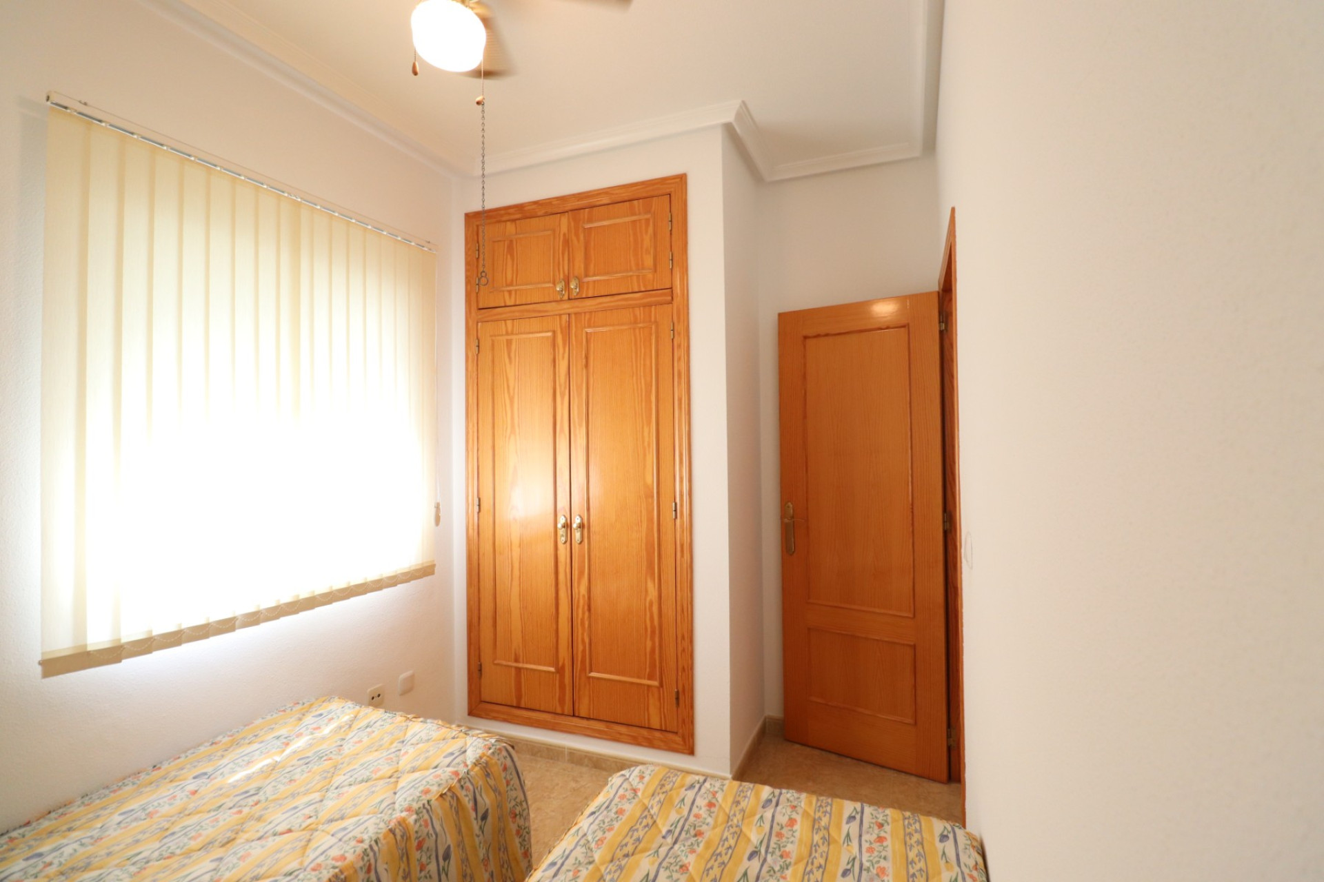Resale - Villa -
Algorfa