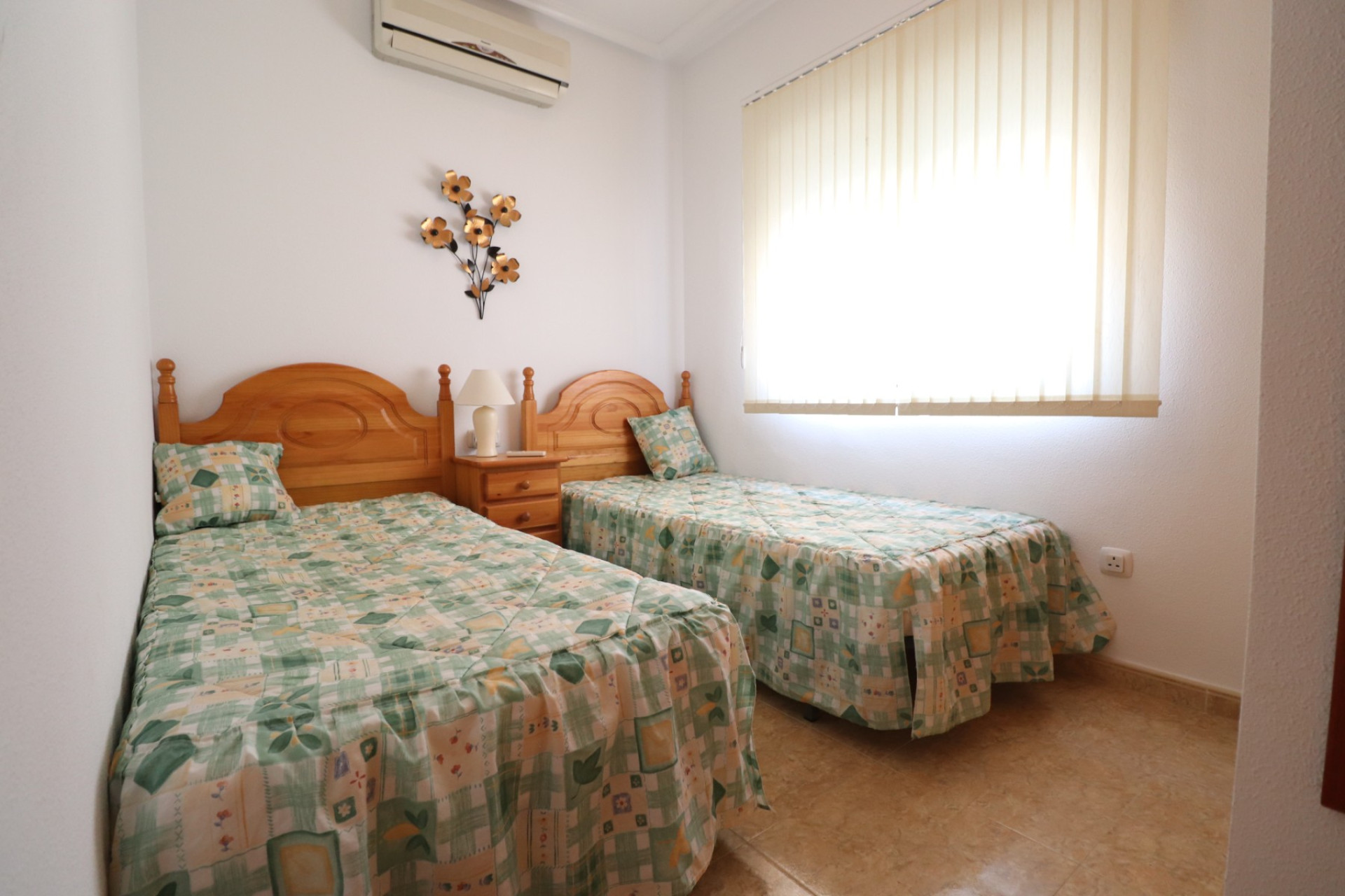 Resale - Villa -
Algorfa
