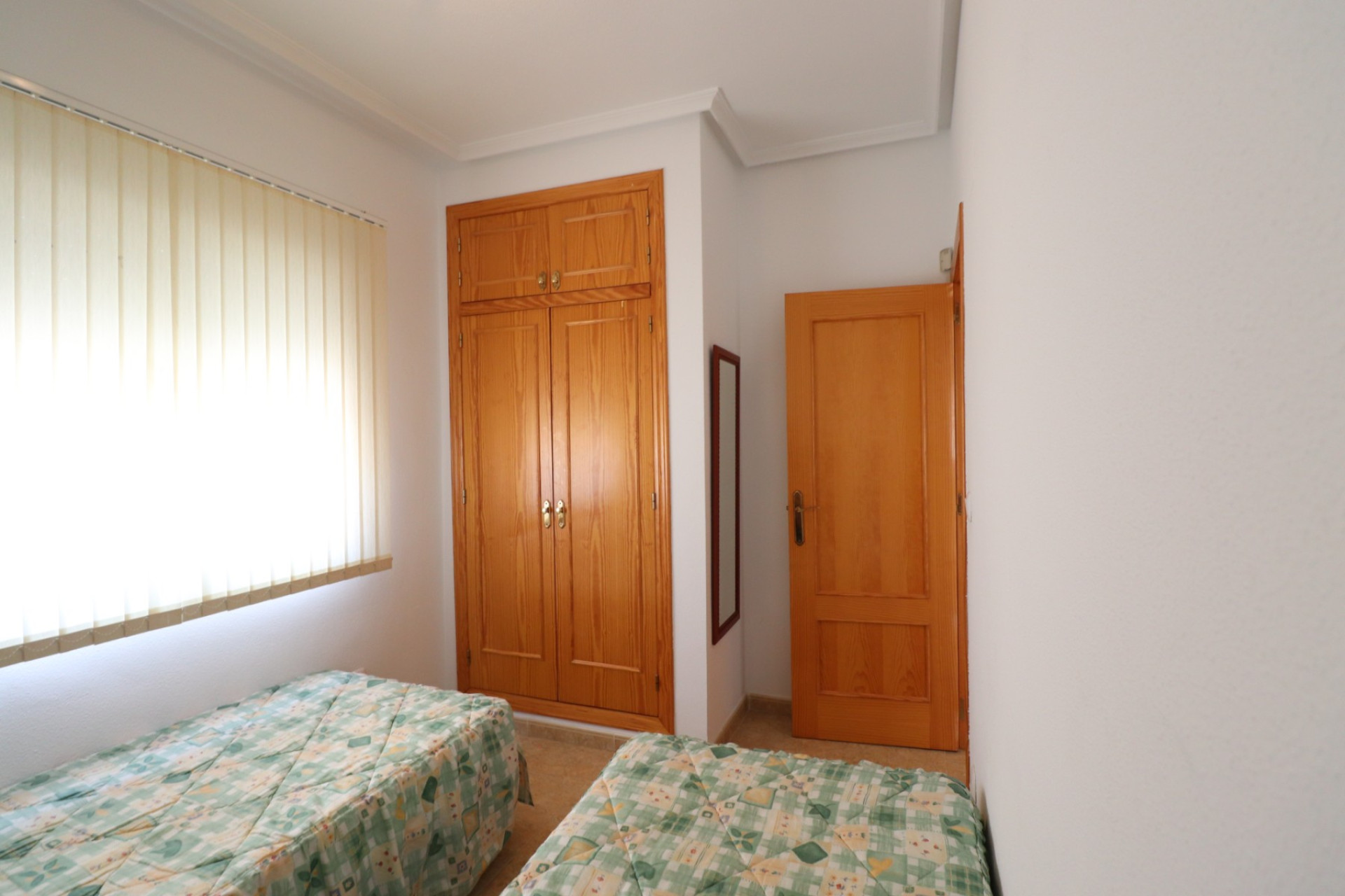 Resale - Villa -
Algorfa
