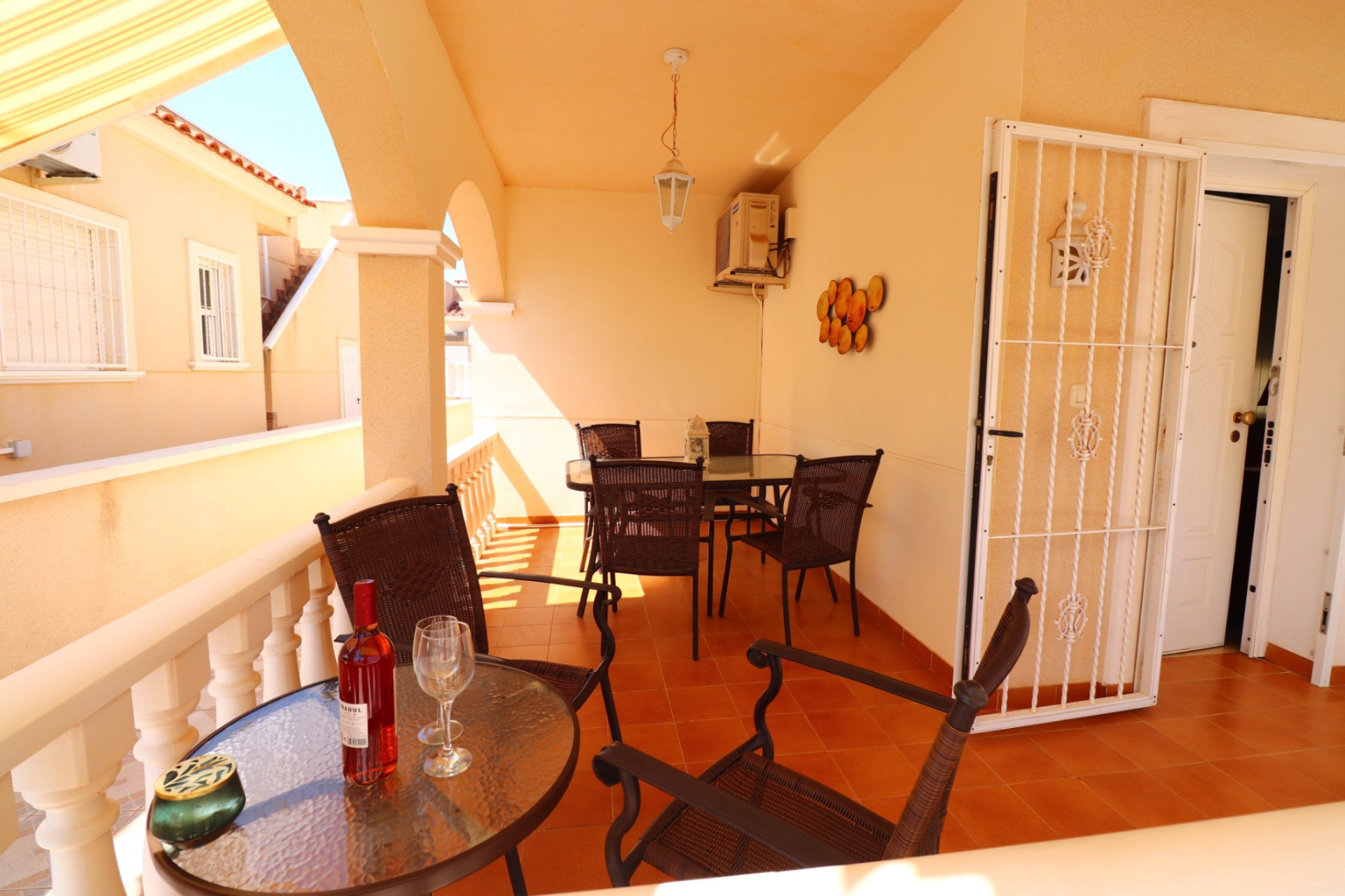 Resale - Villa -
Algorfa