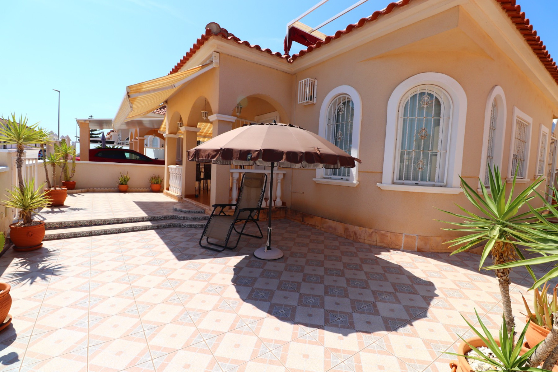 Resale - Villa -
Algorfa