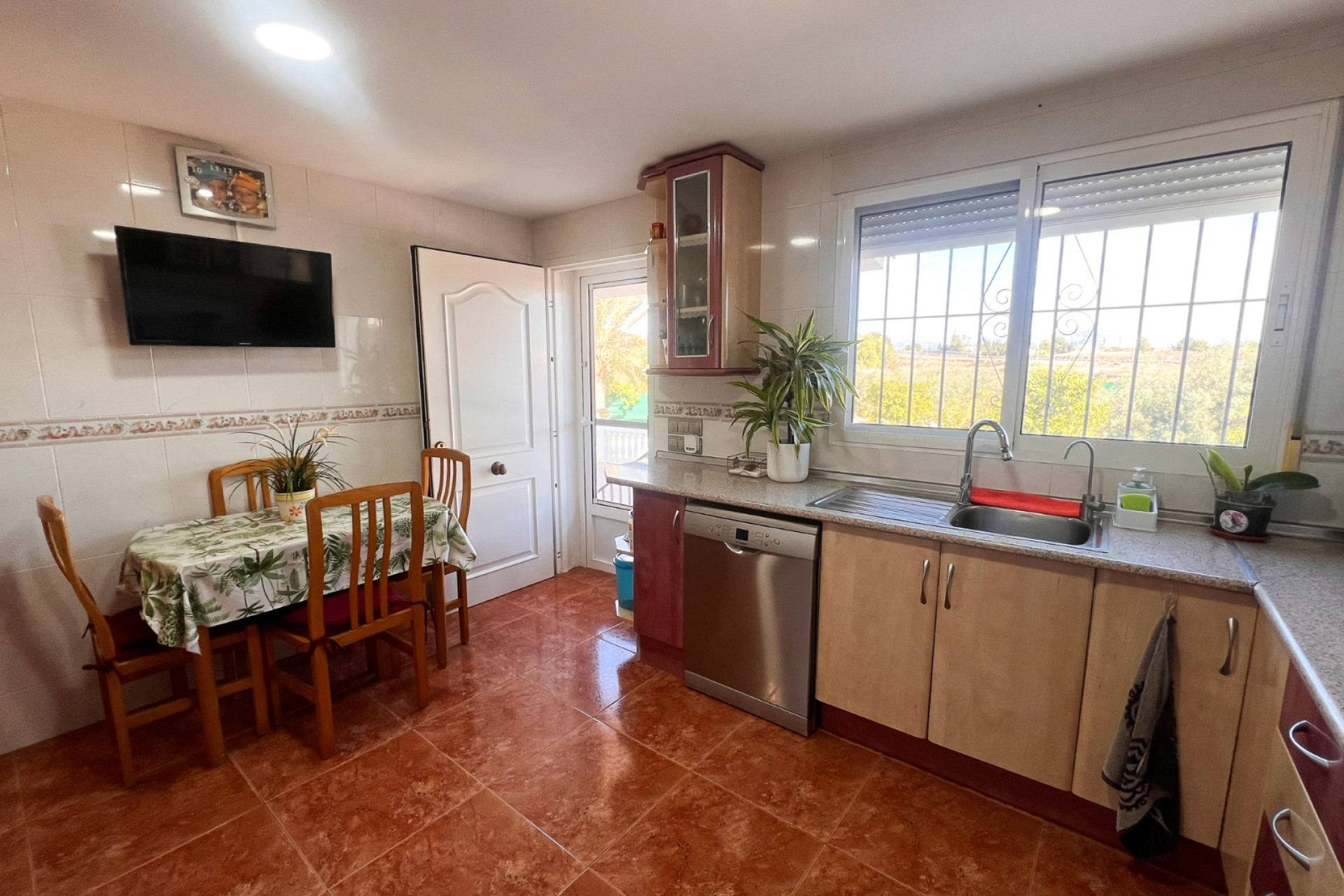 Resale - Villa -
Alicante - Moralet - Cañada del Fenollar